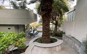 Villa Centaurea Apartment With Private Parking